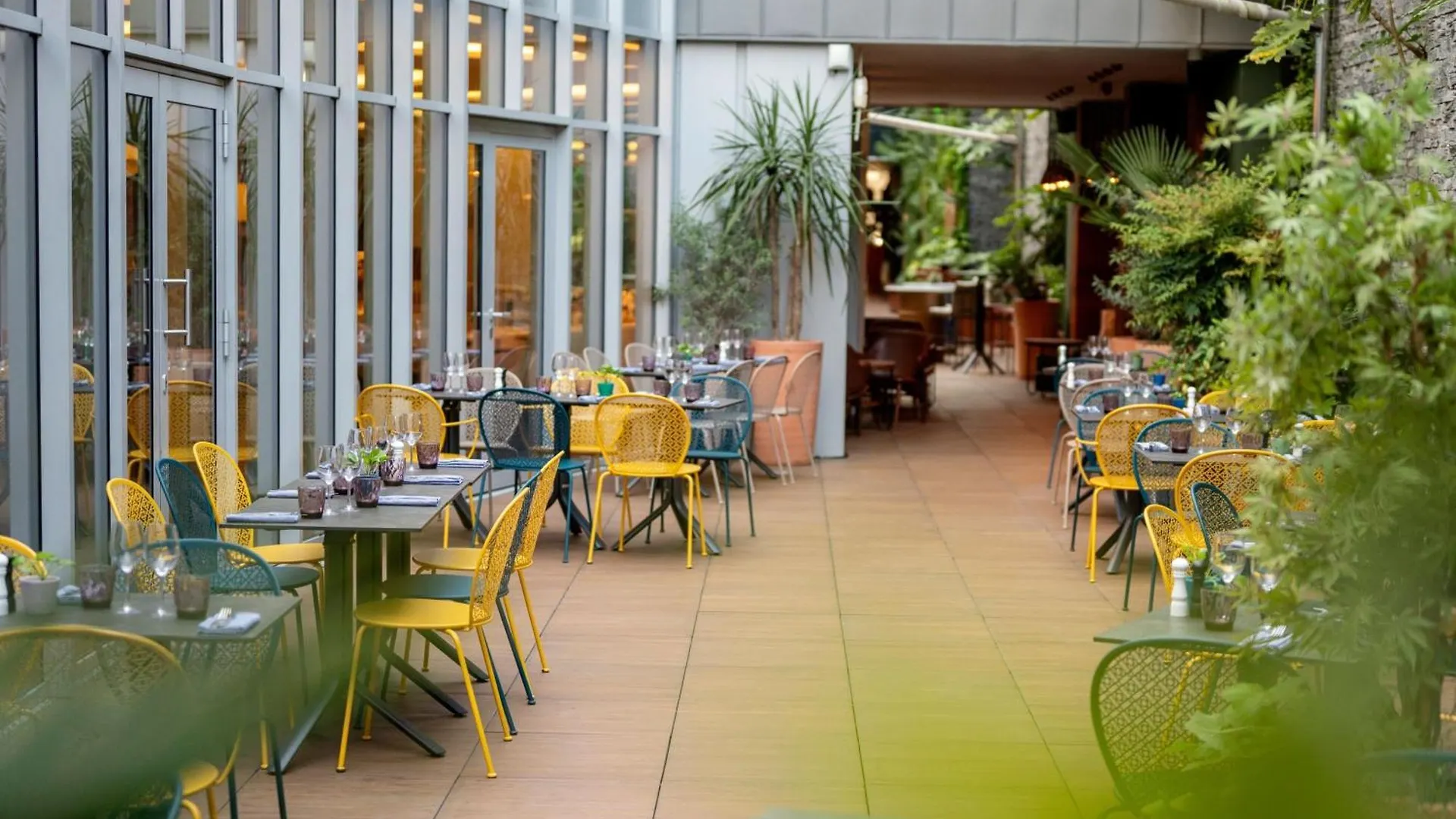 Renaissance Paris Republique Hotel & Spa 5*,  Francia