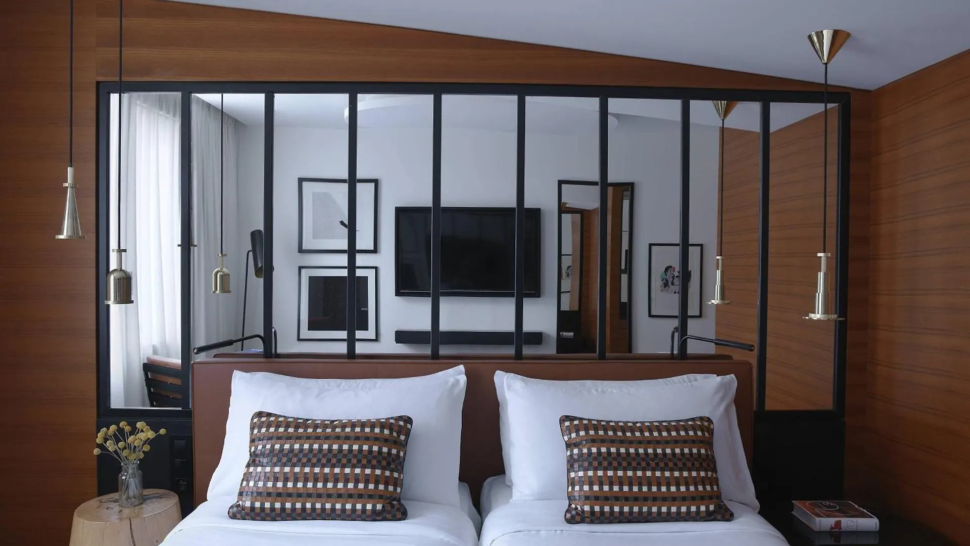 Renaissance Paris Republique Hotel & Spa