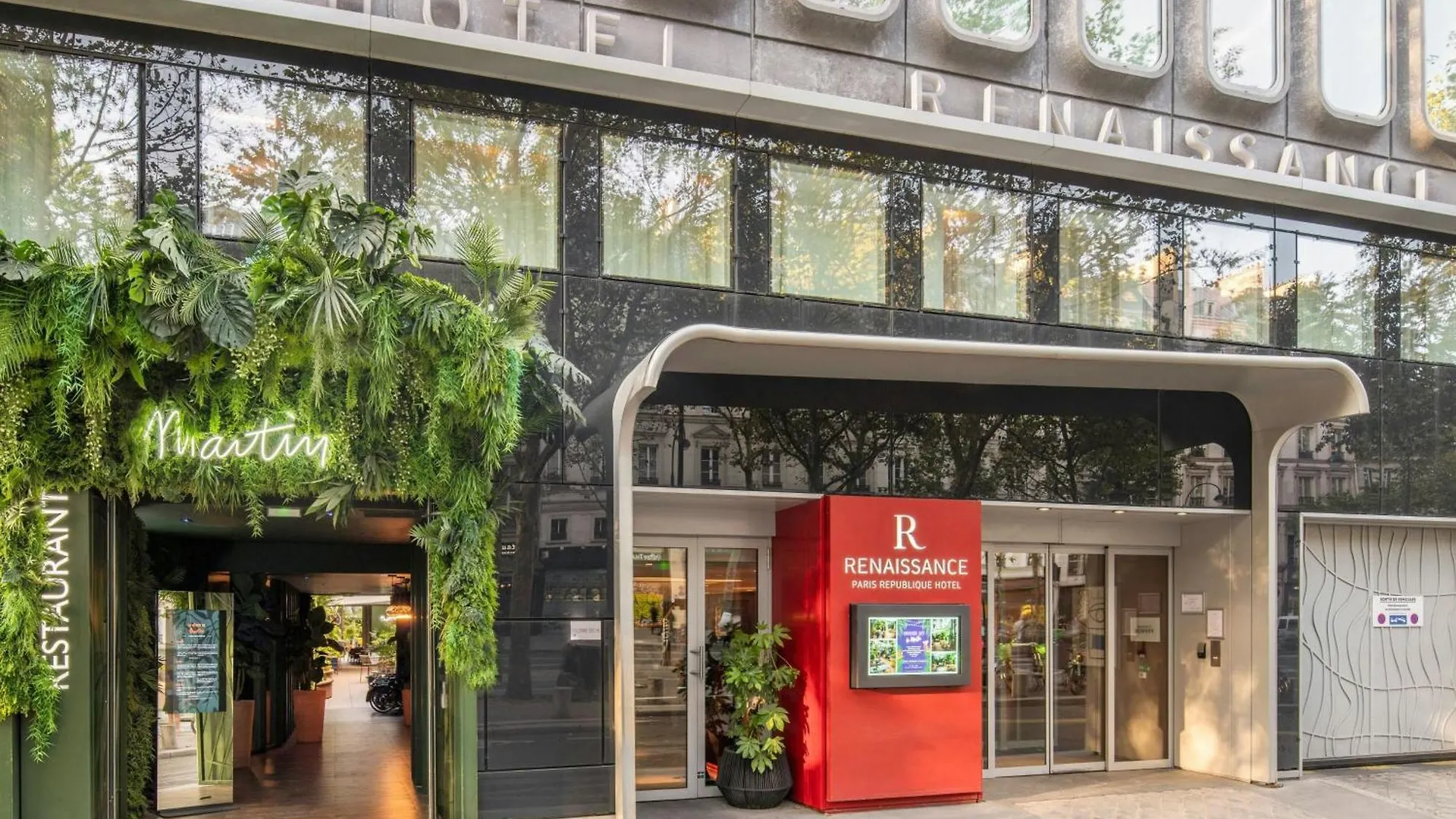 Renaissance Paris Republique Hotel & Spa
