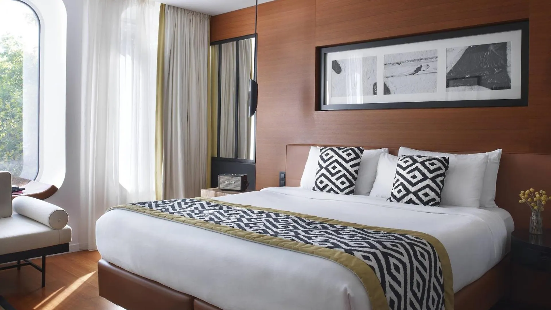 Renaissance Paris Republique Hotel & Spa 5*,  Francia