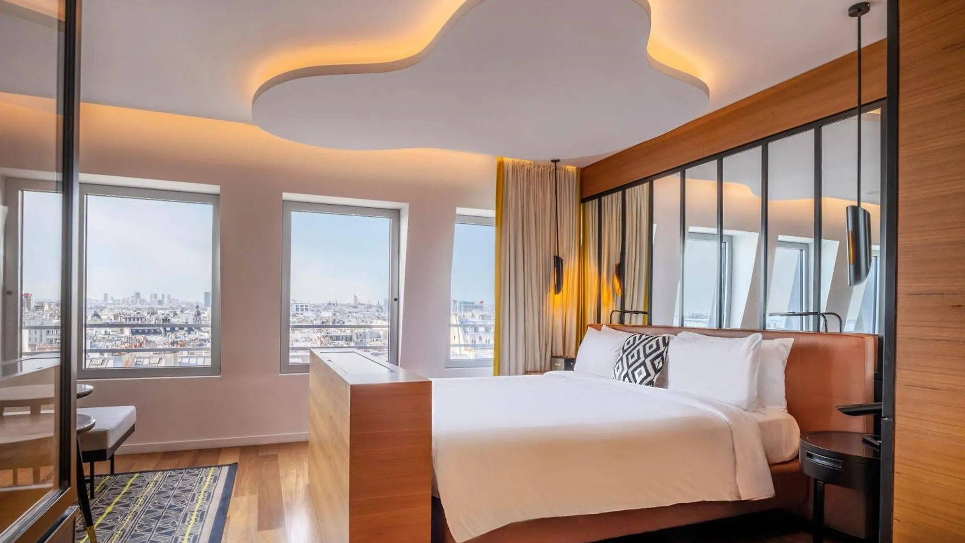 Renaissance Paris Republique Hotel & Spa França